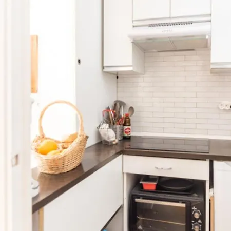 Daire Nice Studio Ideal For Couple In Paris! Paris